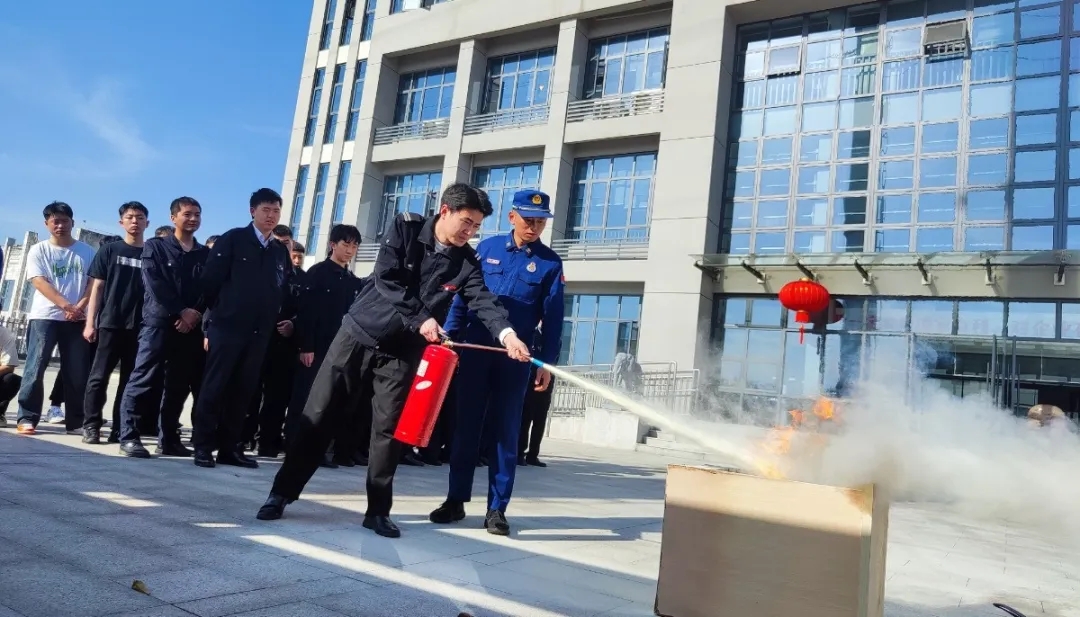 應(yīng)急演練始于心，防患未然始于行——海航航校宜昌地區(qū)組織開展春季消防應(yīng)急演練